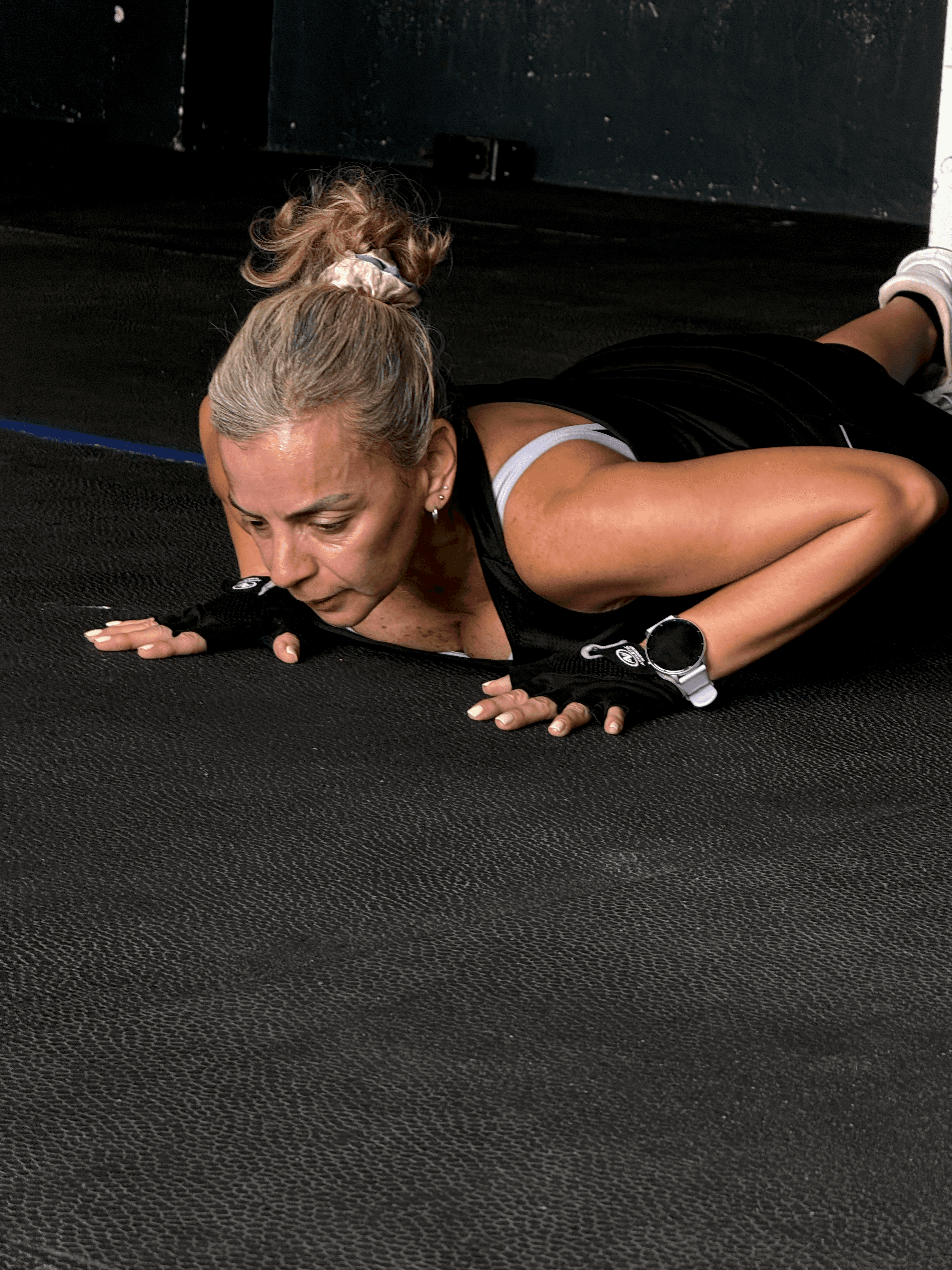 Atletas preparandose para el WOD de la semana 1